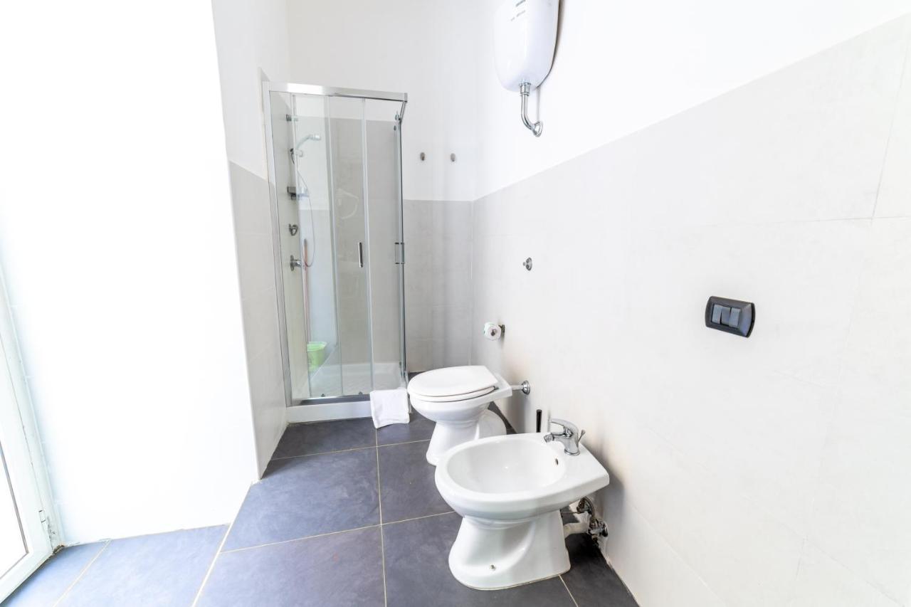 Arka Apartments Naples Luaran gambar
